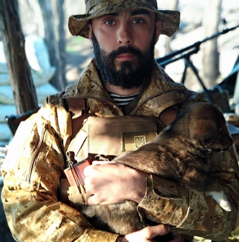 В Мариуполе погиб ветеран АТО, соучредитель Pizza Veterano Рафаэль Агаев 01
