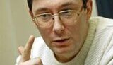ЛУЦЕНКО: "ВЛИЯТЕЛЬНЫХ ВРАГОВ У МЕНЯ ХВАТАЕТ. ЖЕЛАЮЩИХ ОТОМСТИТЬ - ТОЖЕ. НО ЕЩЕ НЕ ПРИШЛО ВРЕМЯ ДУМАТЬ О ПОЛИТИЧЕСКОЙ КАРЬЕРЕ"