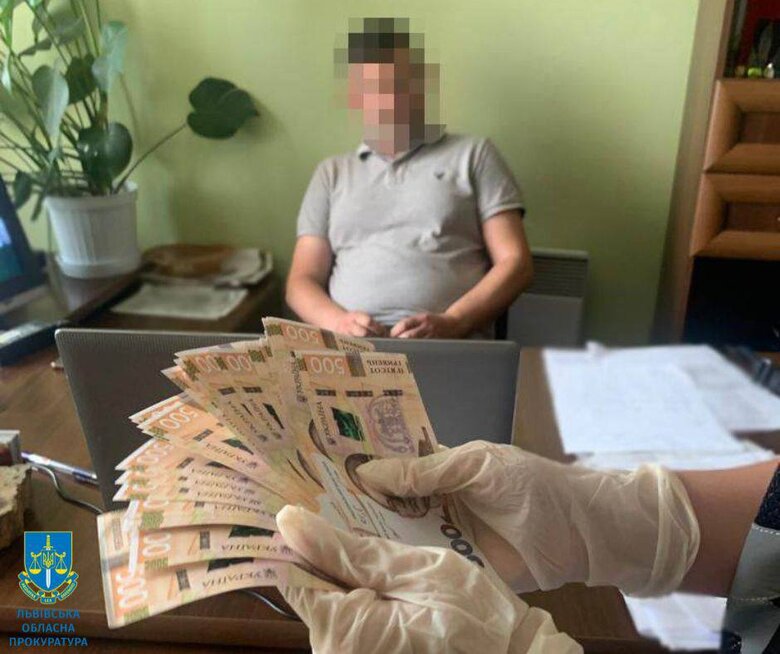 Заступника мера одного з міст Львівщини викрито на хабарі, - Офіс генпрокурора 02