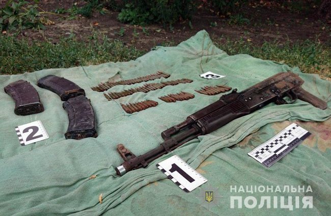 Тайник с оружием наемника РФ выявлен на Донетчине, - Нацполиция 01