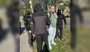 $5000 за службу без фронту: на Дніпропетровщині викрили організатора корупційної схеми. ФОТОрепортаж