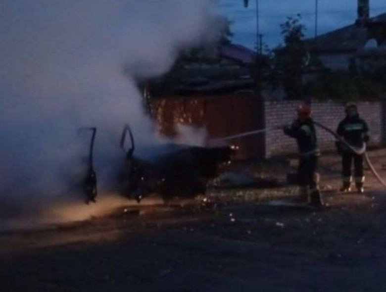 атаковано авто на Дніпропетровщині