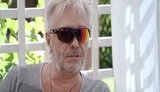 "Серби нам брати. Сцикливі болгари вже не брати. Українці - брати, але вони повернулись туди, куди їх покликав Степан Бандера", - російський музикант Кінчев. ВIДЕО