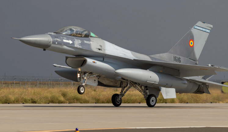Румунія піднімала F-16 через атаку "шахедів" на південь України