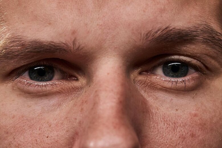 Author of photos from Azovstal Dmytro Orest Kozatsky talked about life after liberation from captivity 03