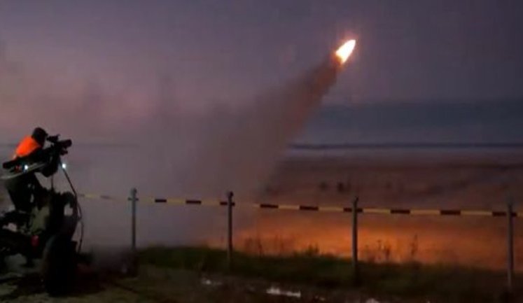 Уряд Польщі схвалив військову допомогу для України. Ми надамо ПЗРК "Перун" та боєприпаси, - міністр оборони Блащак. ВIДЕО