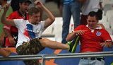 "А под конец подтерлись российским флагом"