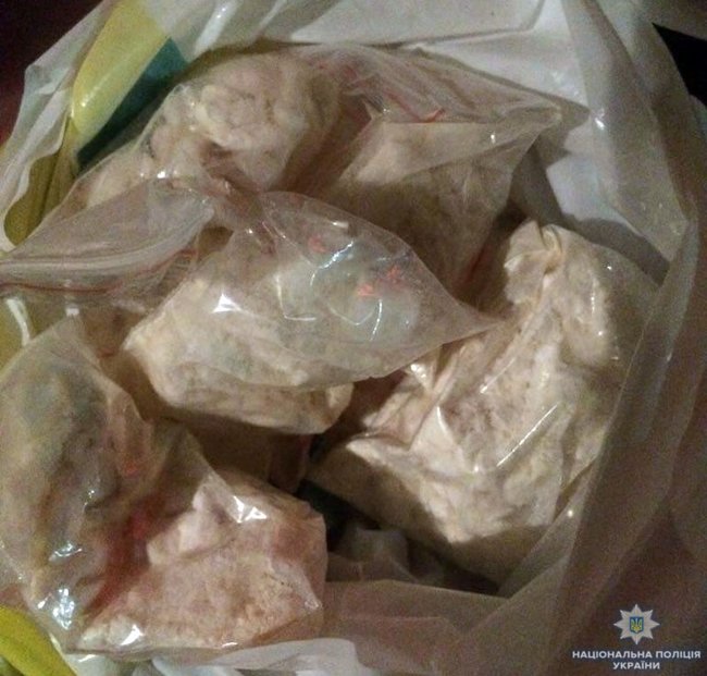 Полиция Донетчины остановила поставки амфетамина из оккупированной Макеевки 03