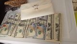Прокурор и адвокат задержаны на Черкасщине за получение 8 тыс. долл. взятки, - ГПУ. ФОТО