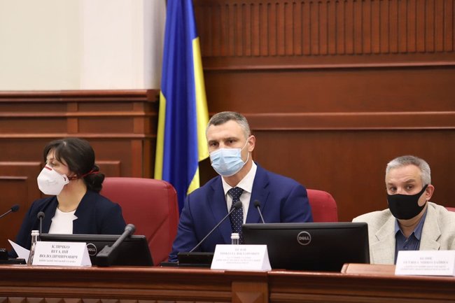 Кличко склав присягу й отримав посвідчення мера Києва 05
