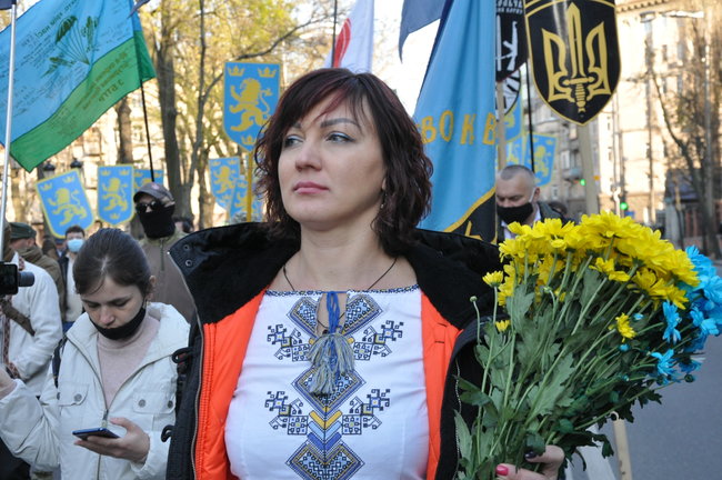 У центрі Києва відбувся марш вишиванок на честь дивізії СС Галичина 21