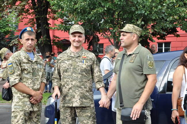 У центрі Києва відбувся Марш захисників України 42