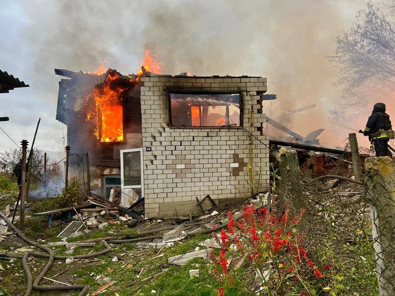 94 удари по Чернігівщині: ворог бив по містах і енергооб’єктах