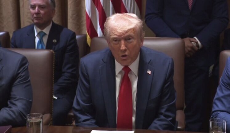 Выступление Трампа в Конгрессе установило рекорд по продолжительности: о чем говорил президент США?