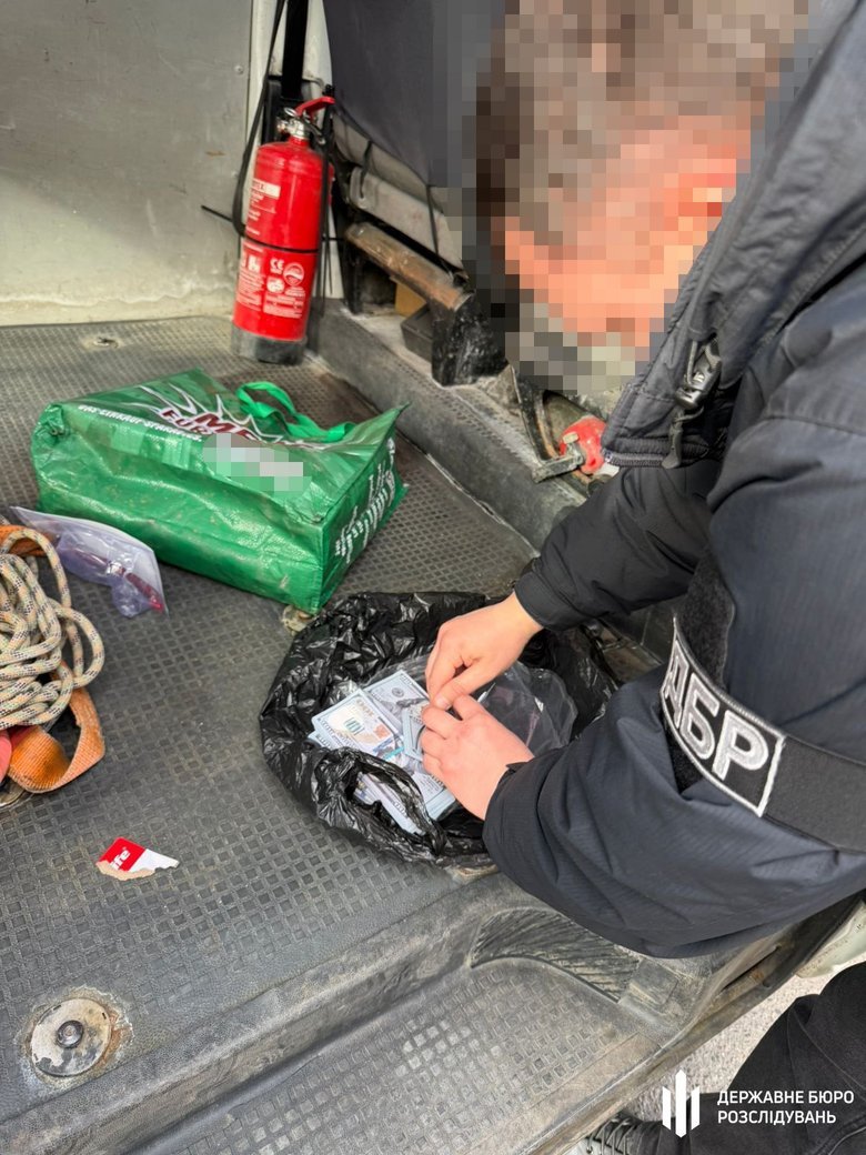 Командир батареї продавав БпЛА: заробив понад 10 млн грн