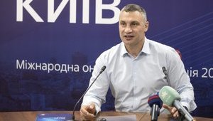 Кличко подписал распоряжение об окончании отопительного сезона в Киеве