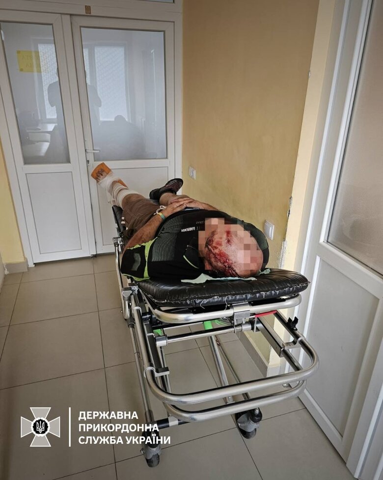 Чоловік, який намагався втекти з України, зістрибнув із потяга huiddihziqrdzrz