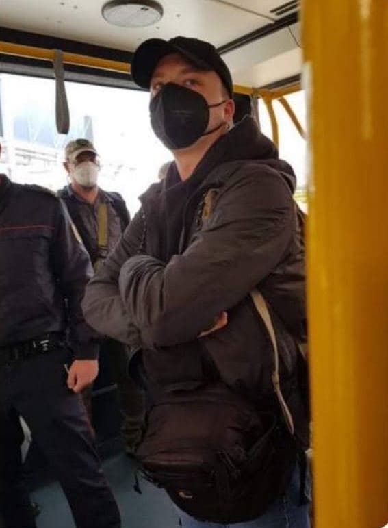 У Мінську екстрено посадили літак Ryanair. Силовики Лукашенка затримали засновника NEXTA Протасевича. Йому може загрожувати страта 05