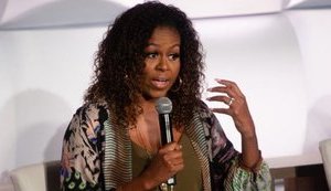 Мишель Обама назвала Трампа "неправильным" президентом: "Он явно не в себе…"