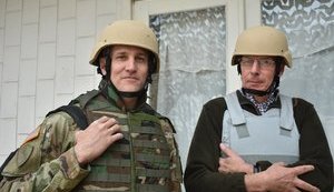 Іноземні радники стратегічного рівня Абізейд і Паркер відвідали район проведення АТО. ФОТОрепортаж