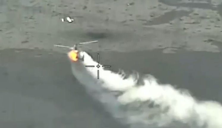 Ка-52 окупантів знищили FPV-дроном воїни СБС: пілотів також "добили" дронами. ВIДЕО