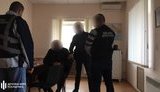 Двох співробітників поліції затримано в Запорізькій області за вимагання 40 тис. грн "данини" у місцевого підприємця, - ДБР. ФОТО