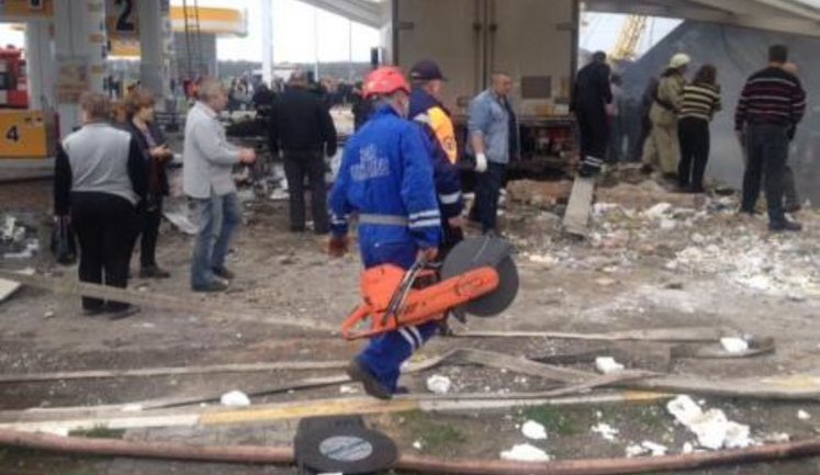 Взрыв на заправке в Переяславе-Хмельницком: 4 погибших, 6 раненых. ФОТО