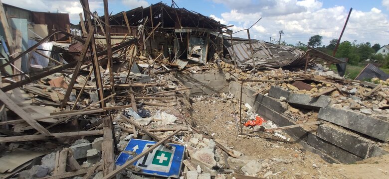 СБУ установила двух российских командиров, отдавших приказ пытать и расстрелять мирных жителей в Киевской области 03