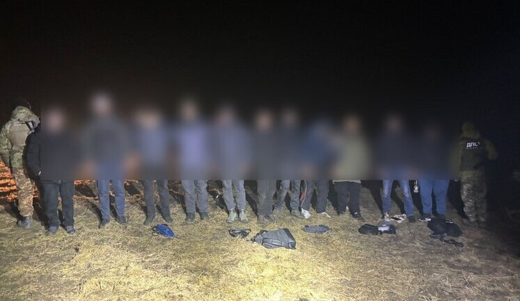 $10,000 for online navigation: 11 men who wanted to flee to Moldova were detained in Odesa region - State Border Service of Ukraine. PHOTO