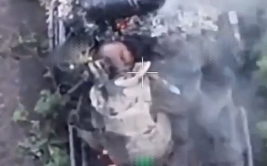 Трое рашистов на одном квадроцикле взорвались после удара FPV-дрона 414-й бригады "Птахи Мадяра". ВИДЕО