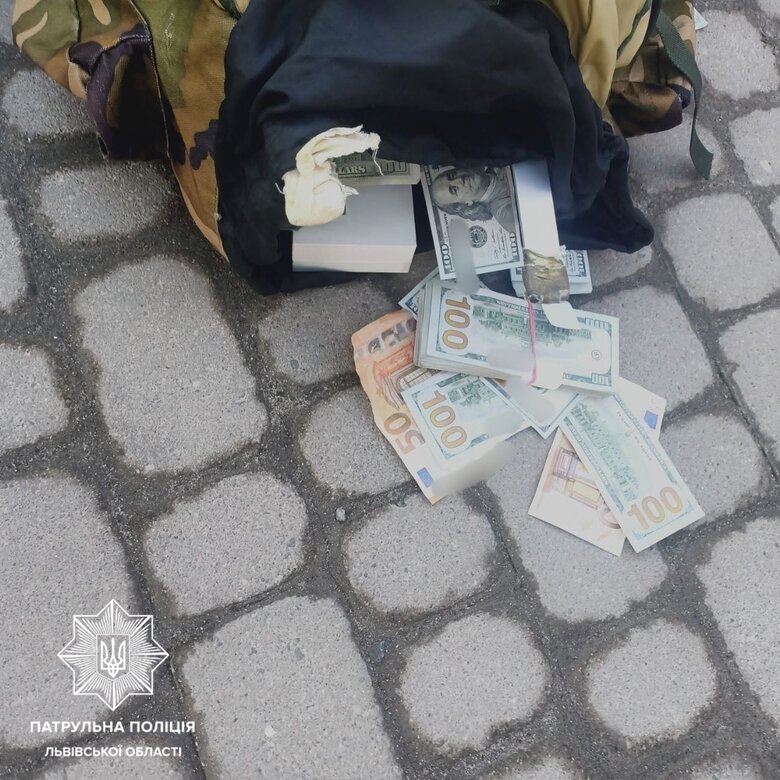 Львівська поліція затримала грабіжників банку