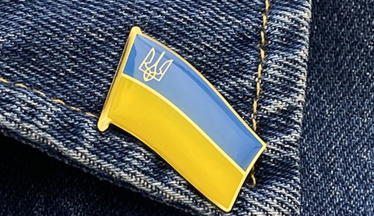 У Киргизстані правоохоронці затримали і катували чоловіка через українську символіку на рюкзаку, - ЗМІ