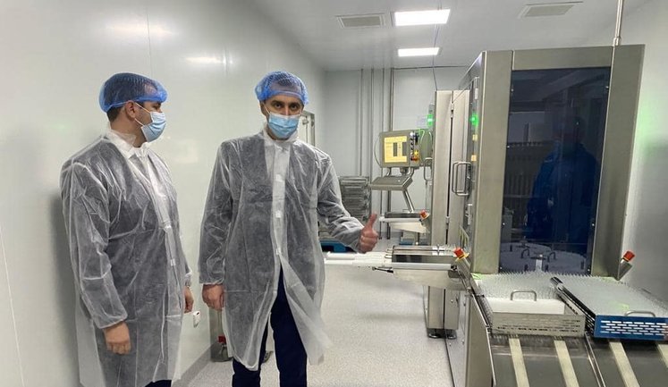Завод в Харькове сможет разливать более 10 тыс. доз COVID-вакцины в час и более 30 млн доз в год, - Ляшко. ФОТОрепортаж