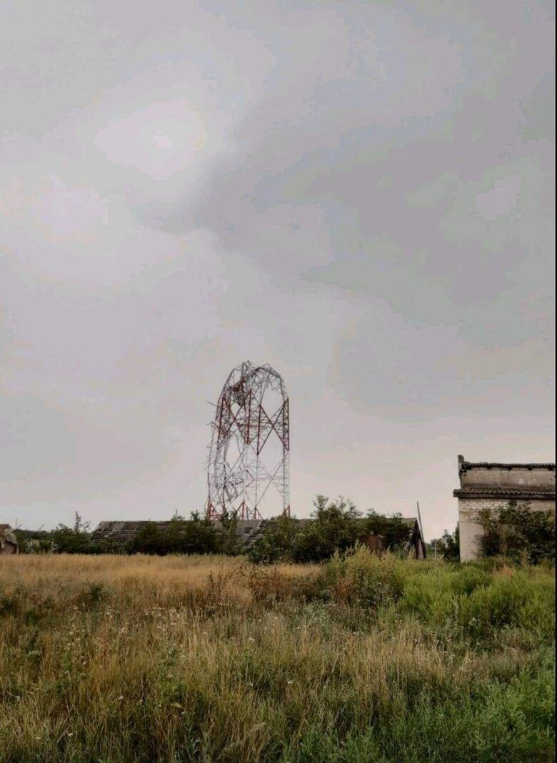 Occupiers destroyed television tower in Komyshuvaha, - Haidai 01
