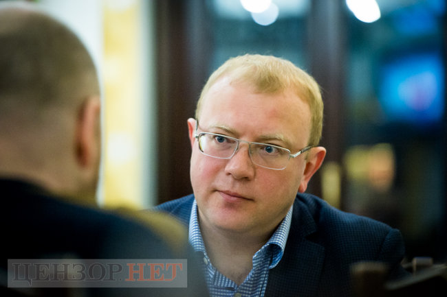 Посол України у Канаді Андрій Шевченко: Зараз в Україні понад 10 локацій, де працюють канадські військові. Це сигнал для росіян, що Україна тут не сама по собі 03