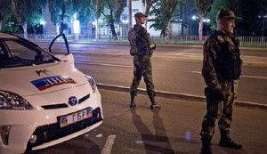 Терористи "ЛНР" погрожують ввести в Золоте свою "внутрішню міліцію"
