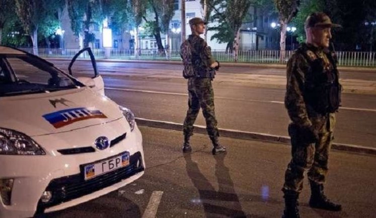 Террористы "ЛНР" угрожают ввести в Золотое свою "внутреннюю милицию"