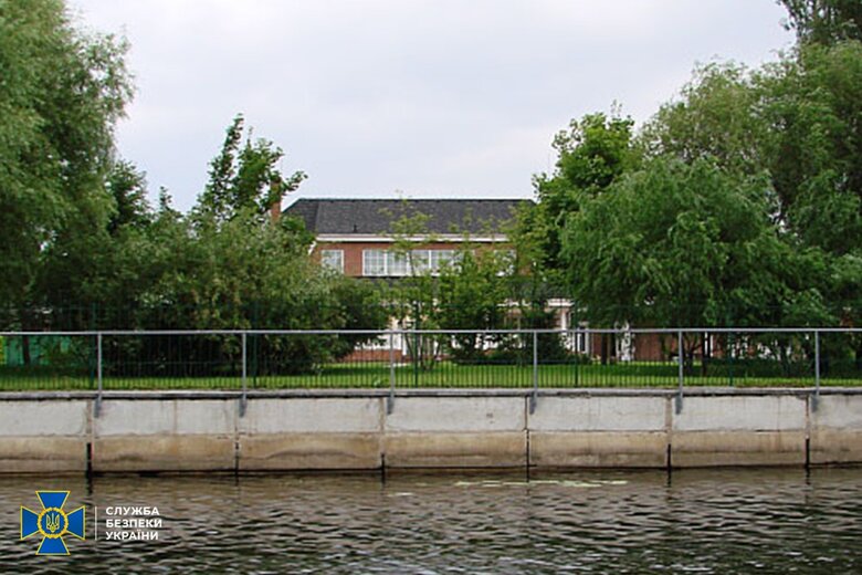 Арештовано майно ексміністра освіти Табачника на понад 2 млн доларів, - СБУ 02