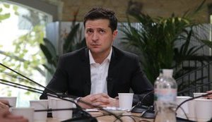 Зеленский выполнил 8 обещаний из 43, данных на пресс-марафоне год назад, 4 - провалены, остальные - в процессе реализации, -