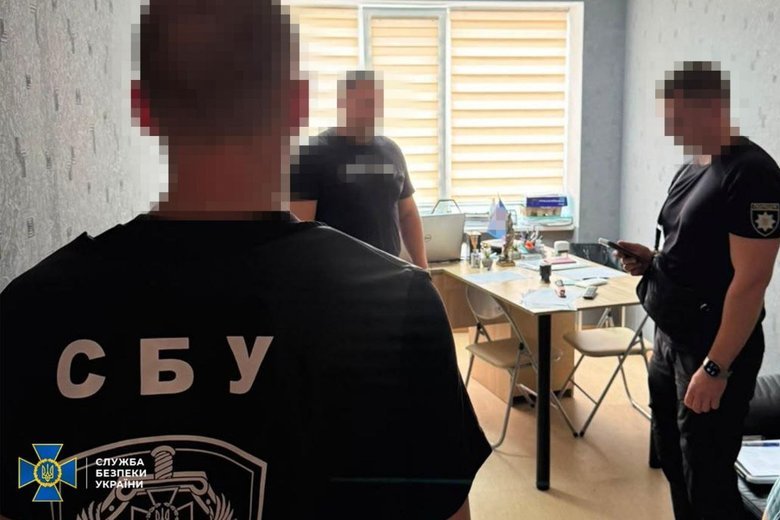 СБУ и Нацполиция задержали 11 организаторов схем уклонения от мобилизации