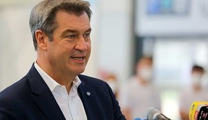 Зедер про українців у Німеччині