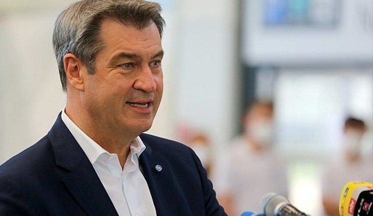 Прем’єр Баварії Зедер пропонує повертати українців додому для захисту України: Миру наразі не видно