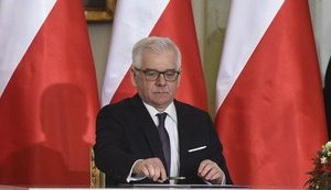 Україна та Польща домовляються про відновлення ексгумації польських жертв, - Чапутович