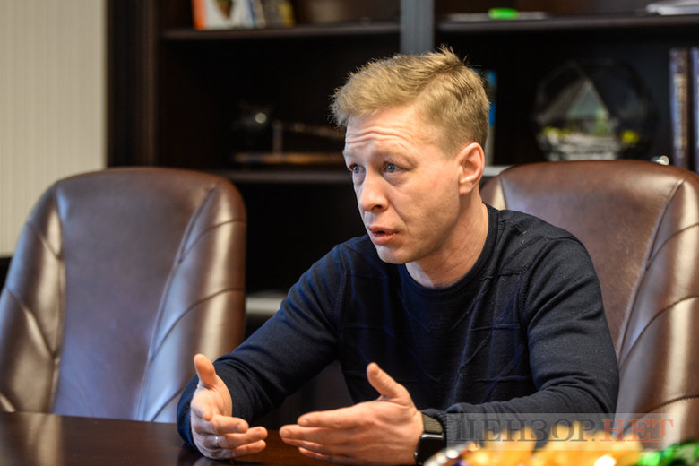 Радник міністра внутрішніх справ Кирило Сергеєв: Плани евакуації розраховані на різні ситуації - від умов звичайної паніки у мирному місті до роботи у разі реального бою 04