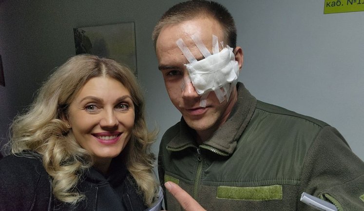 Засновниця проєкту "Лікарі для Героїв" Наталя Лютікова: Багато випадків, коли хлопці кажуть: "Я ніс в руках свою щелепу і виплюнув всі свої 28 зубів"