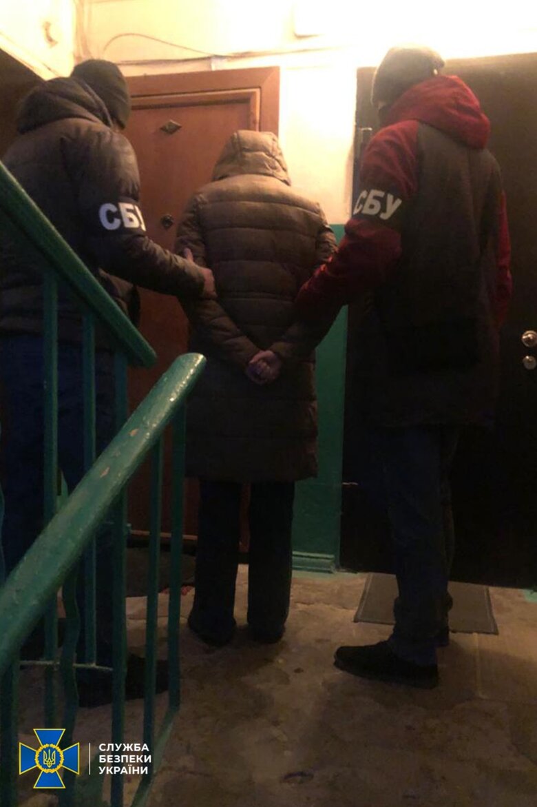 Затримано зрадників із Луганщини, які намагалися влаштуватися до держустанов, - СБУ 01