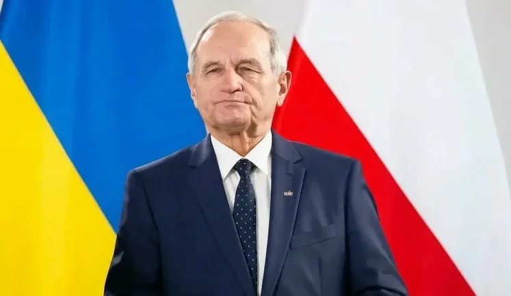 Підхід Трампа до пошуку домовленостей із РФ посилює позиції Путіна, - ексголова Бюро нацбезпеки Польщі