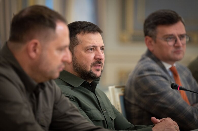 Zelensky and Berbok discussed strengthening air defense to protect grain corridor 01