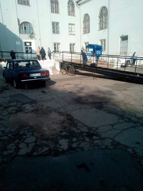 ОПЗЖ на Луганщині відкрито закликає голосувати за свого кандидата, а влада безсило жує соплі, - Казанський 04