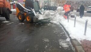 Киевлян призывают сегодня не пользоваться собственным транспортом из-за ухудшения погодных условий. ФОТО